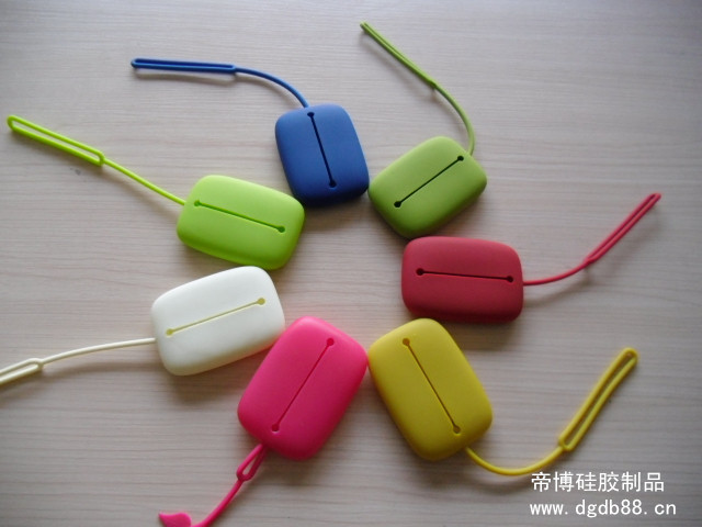 硅膠鑰匙包.jpg