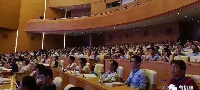 <a href='http://m.yfhat.cn/Products/zhonghaojianzhenqiu.html' class='keys' title='點擊查看關(guān)于硅膠制品的相關(guān)信息' target='_blank'>硅膠制品</a> 硅膠制品