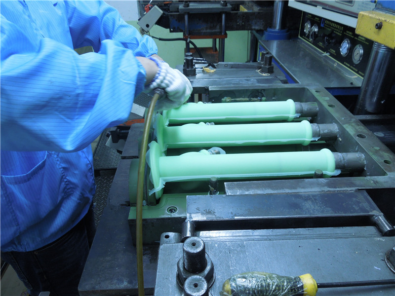 防靜電作業.JPG 防靜電作業.JPG